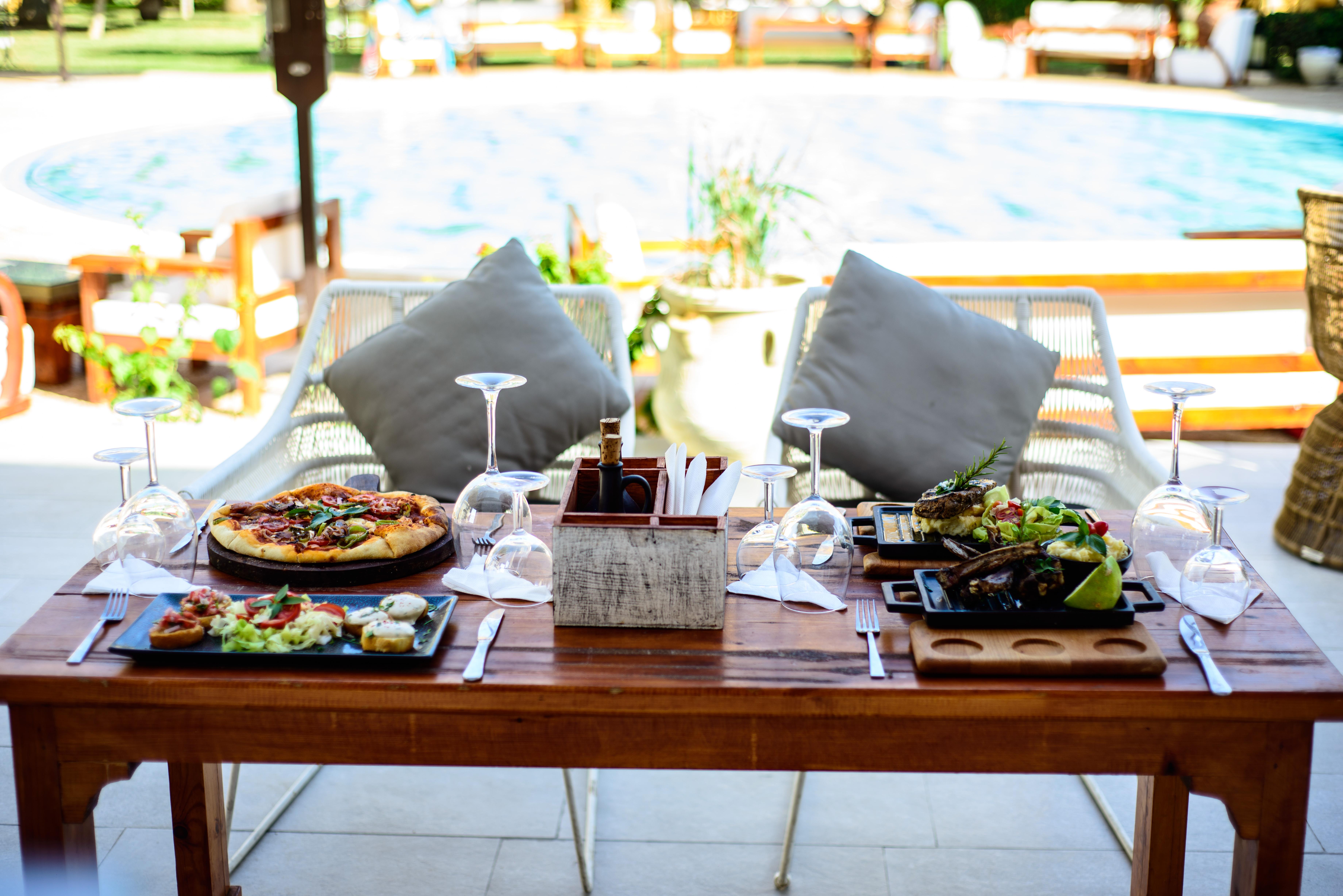 לה מרסה Suites Hotel Les Charmilles & Spa מראה חיצוני תמונה